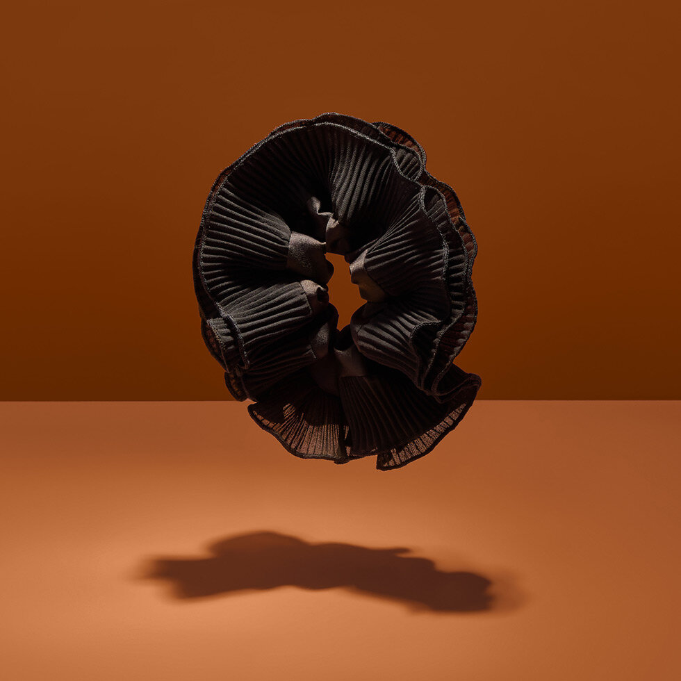 Kitsch Halloween Black Pleated Scrunchie