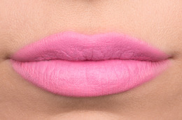 Pretty In Pink: The Violet-Pink Lipstick Review 