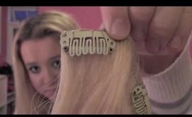 Foxy Locks Hair Extensions- Honey Blonde 22