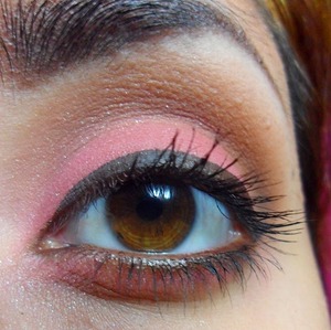 More info, pictures and products here: http://ashallowlife.blogspot.com/2011/11/makeup-look-cheekie-brown.html