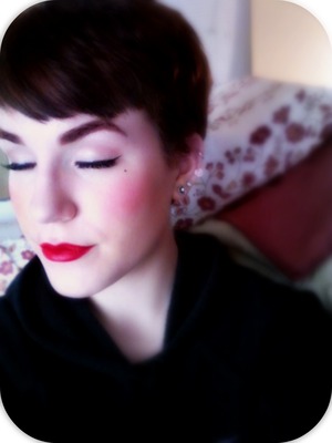 Pin-up Girl makeup with false lashes (which I finally mastered!!)