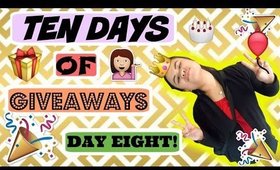 Ten Days of Giveaways: Day Eight || Sassysamey