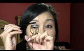 Pinch? Ouch! Tips on Curling Lashes