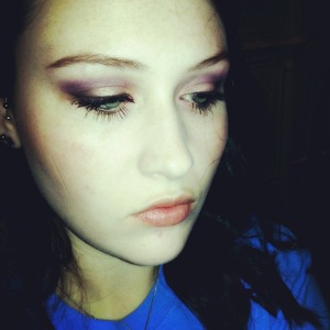 Purple smoky eye 