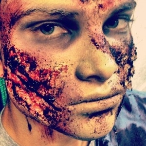 Horror, gore, blood, special effects, zombie, flesh wounds, Halloween special fx makeup, cuts 
IG @kristinlmuller 