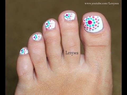 toe nail design for beginners dots in circles