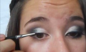Champagne and Teal Smoky Cat Eye Look