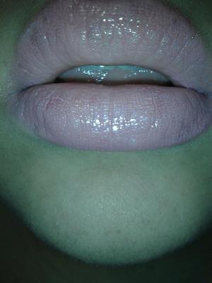 My FAVORITE lipstick... Revlon Colorburst: 020 Baby Pink <3