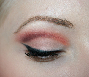Trying out a cut crease...
