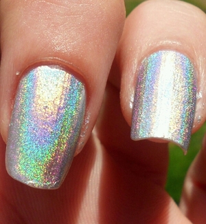 shismmery glitter nail