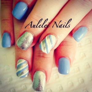 Facebook - Aulelei Nails 
Instagram - Auleleinails 