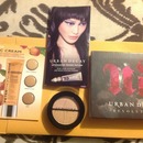 My new eyeshadow and few free samples from Urban Decay!❤💋