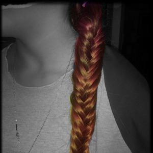 I do this hairstyle and at the end I love theme. so... do you like it?
if you like it I can do a video on youtube ;)