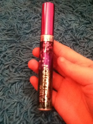 This is the mascara I use. I think it works the best. It's Revlon Lash Potion by Grow Luscious  