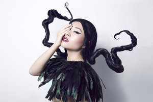 Bjork inspired beauty shoot - basic nails with negative space 