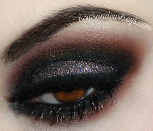 A gorgeous shimmering smoky eye from Ronnie of Bows and Curtseys, featuring our Sasha lashes. Check out her full post here: http://bit.ly/11HE4sM