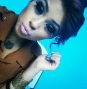 Lesleyy K.