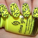 Black & Yellow Nail Art