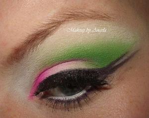 Using Sugarpill and Yaby Cosmetics I created a fun and colourful look!