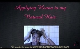 Ayurveda: Applying Henna to My Natural Hair