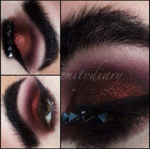 Stunning smoky eye from Ariel Alfonso aka Thee Vanity Diary. He features our FAUX x DEV lashes in this look.