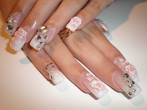 I wanna get my nails done like this soon