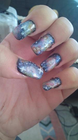 self#made#galaxy#nails#