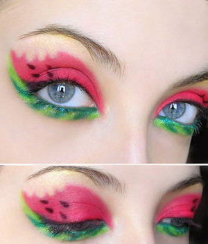 #watermellon I loooooooove this id3a I go out with these eyes and lots of people complment me on them