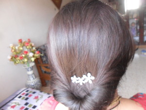 the beautiful floral hair pin (http://www.bornprettystore.com/cute-girl-crystal-floral-barrette-hair-clip-hair-p-2044.html) is from bornprettystore.com my 10% off code is BHAMAW21 you can use it to buy anything from the website and shipping is free worldwide no minimum required so check out for more cool stuff :)