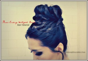 Here is how you can do this endless waterfall braid sock bun on your own hair ... 

Link is below.
(Copy/Paste it into your browser) <3



Makeupwearables.com/2013/03/how-to-never-ending-upside-down-french.html 

