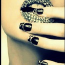 Loving these nails:-)
