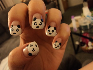 Cute little panda's. All the kids at work loved them. 