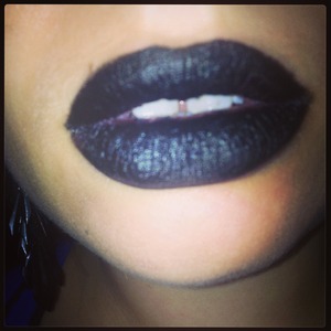 Experimenting with black lips 