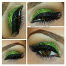 Green Glitter Makeup LOok