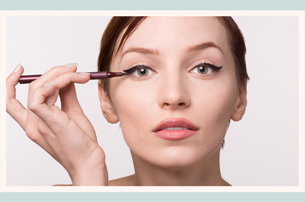 The Easiest Eyeliner Trick Ever | Beautylish