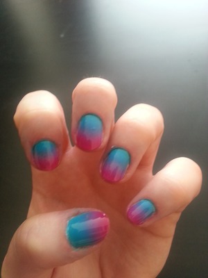 pink, lilac and teal- sponged onro clear nails 