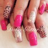 Summer pink nails