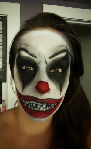 Clown Halloween Make-Up