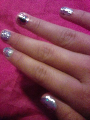 Cute Sparkling nails