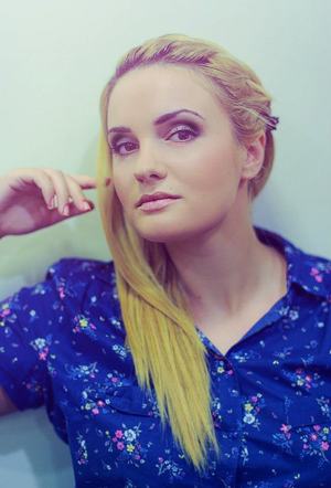 Make-up : Alina Barbu (me) 
Photo:Ileana Radulescu
model:Alexandra Stancu