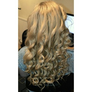 not my hair I used a friends!