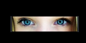 Thank you so much for the comments about my eyes. A friend wanted me to publish this picture of my eyes, they're not editet.