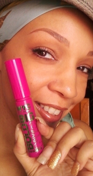 getmade is proud winner and WEAR-er of the NYC Big Bold Mascara. I love the wand and how it lays the mascara down on my natural lashes...and OF COURSE on my false lashes too! uGetMade