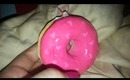 Squishing a sammy donut squishy