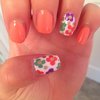Flower nails 