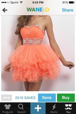 blonde girl prom dress