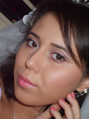 soft pink bride makeup