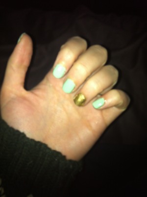 Mint green and gold nails 