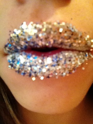 Glitter lips ✨✨
