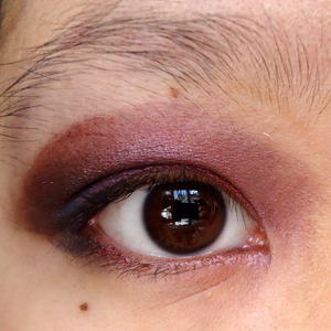 Burgundy wash with a gradient effect with purple and blue on the lid